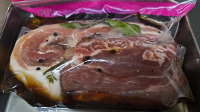 ソミュール液につけた肉